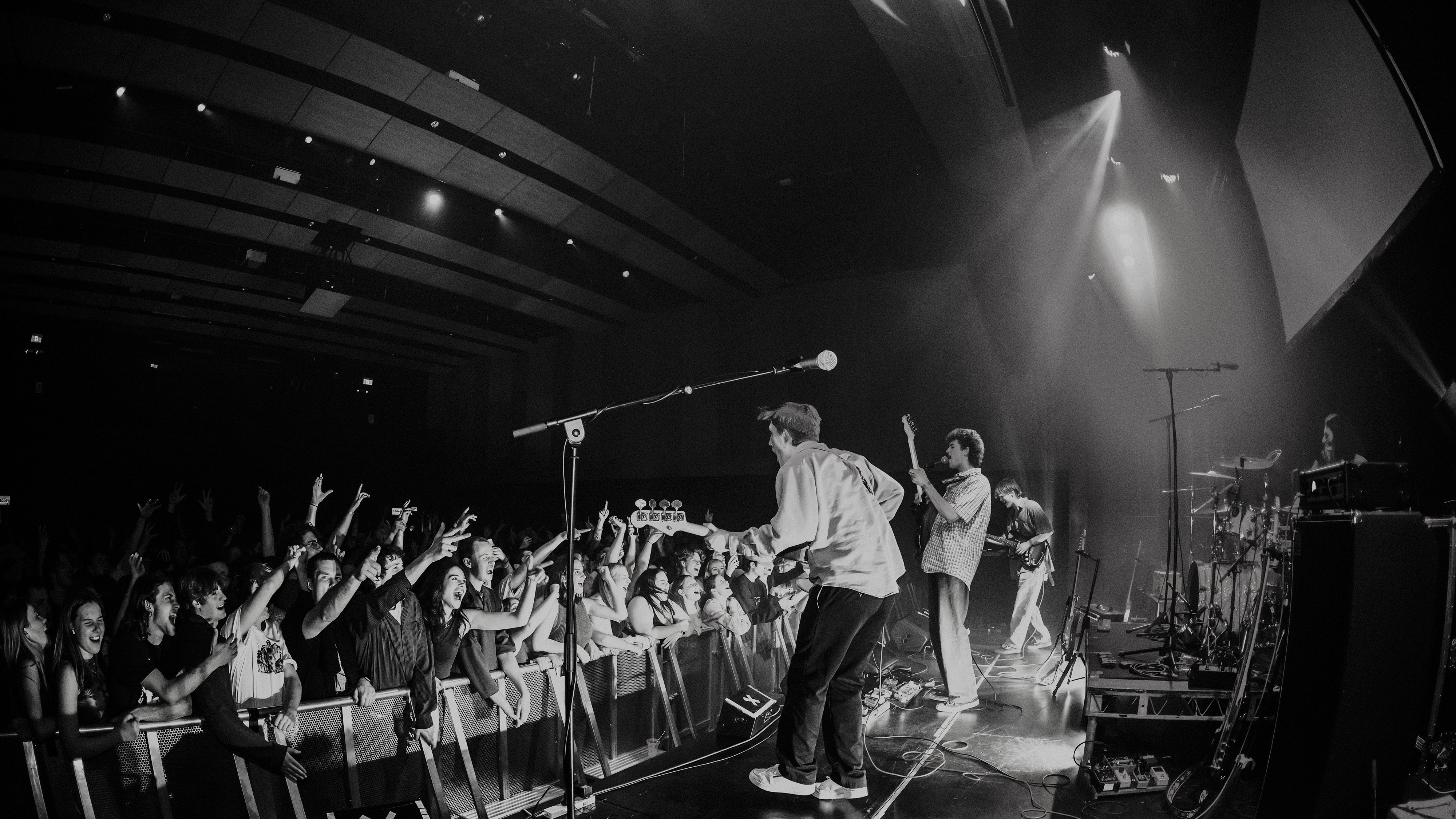 A YARN WITH POOL HOUSE (BAND Q&A)